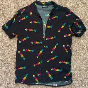 It’s size S but runs loose, never used it but does not have tags.